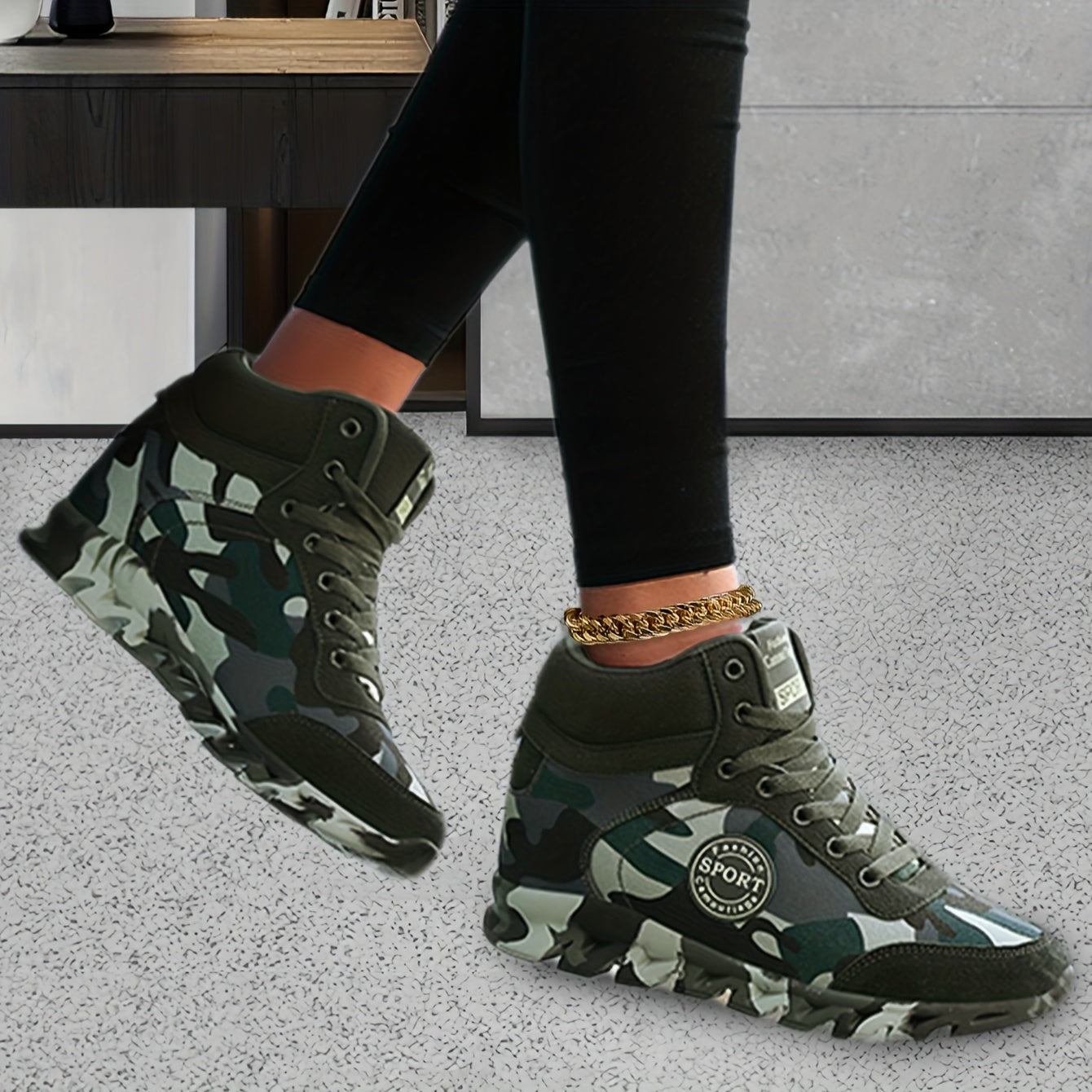 Women Camouflage Pattern Sneakers Casual Lace Up Sports Shoes Comfortable High Top Shoes 