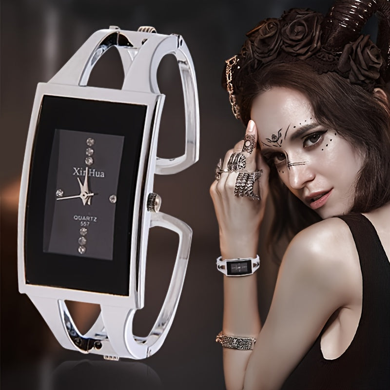 Girls Bracelet Watch Silver Rhinestone Simple Quartz Watch Fancy Women Watches Jewelry Sophisticated And Elegant Women Watch Unique Ladies Watches 