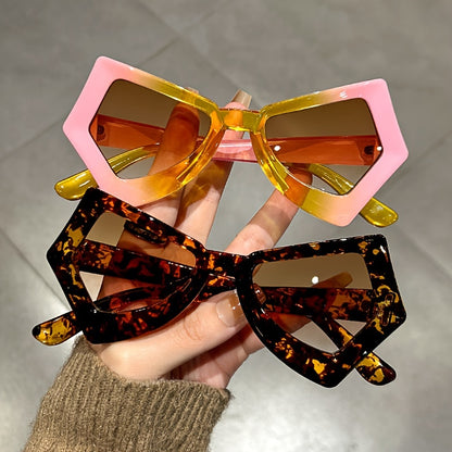 Y2K Jelly Color Block Cat Eye Butterfly Glasses Futuristic Beach Visors Party Gifts for Women Men. 