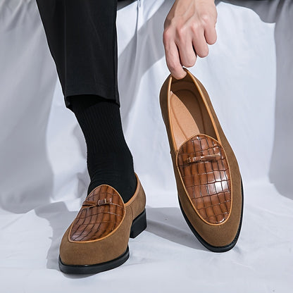 Chaussures de luxe classiques à enfiler pour hommes, chaussures de marche confortables à semelle en caoutchouc antidérapante et durable, chaussures pour hommes.